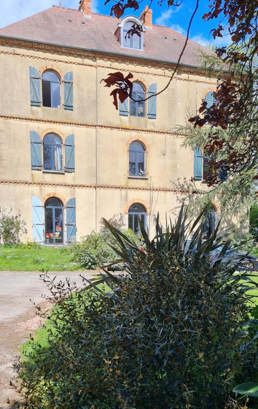 Manoir Du Haut Jusse Vezin-le-Coquet Exterior foto